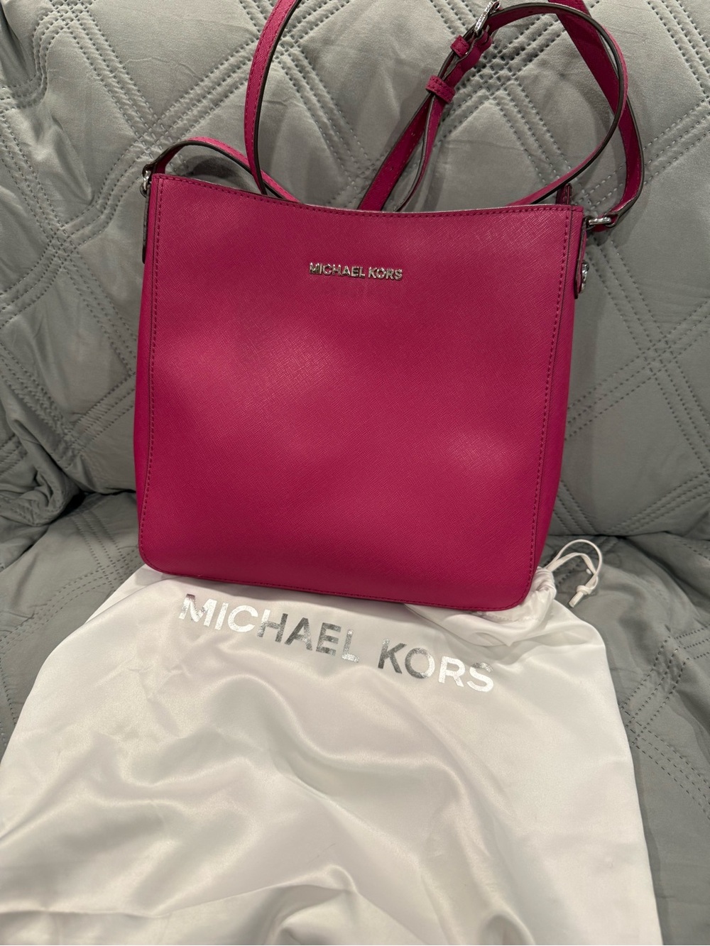 Michael Kors Jet Set Pink Saffiano Leather Small NS Messenger CrossBody Bag